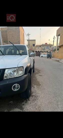 نیسان پاترۆل سەفاری